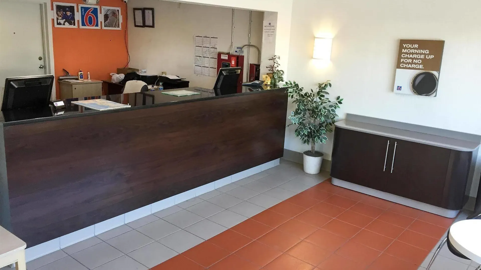 **  Motel 6-Newport News, Va United States
