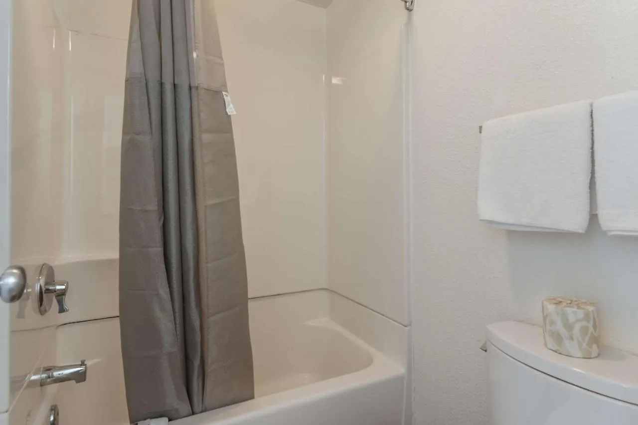 Motel 6-Newport News, Va 2*,  United States