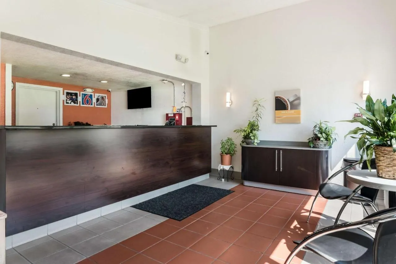 Motel 6-Newport News, Va