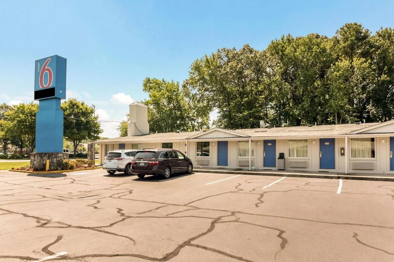 Motel 6-Newport News, Va