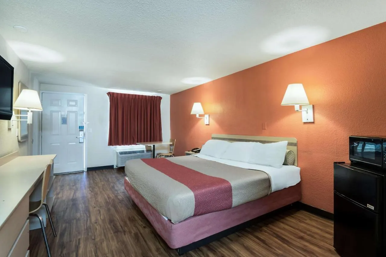 Motel 6-Newport News, Va 2*,  United States