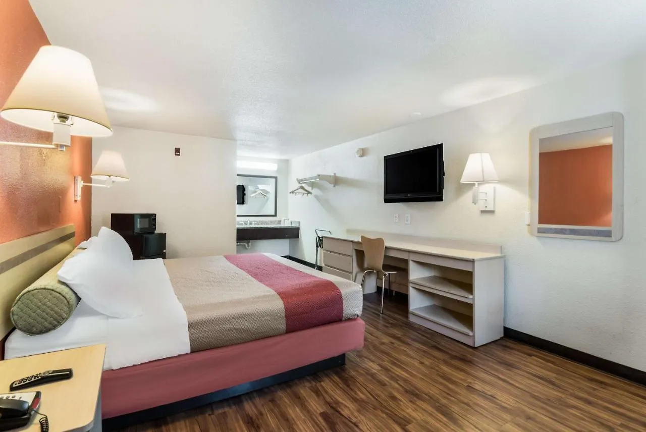Motel 6-Newport News, Va United States